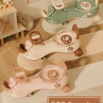 Firefly_Edita la imagen colocando el código 503 Scooter en la esquina inferior derecha (letra 855549