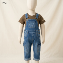 Firefly_Gemini Flash_HAZ UNA FOTO PROFESIONAL DE ESTAS PRENDAS QUE SEA CON TAMAÑO PARA UNA PAGINA WEB DE T 115470 (6)